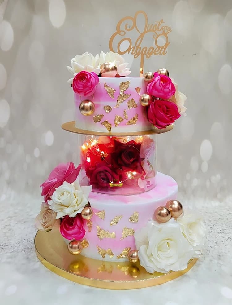 JUST CAKES image 1