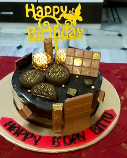 JUST CAKES image 8