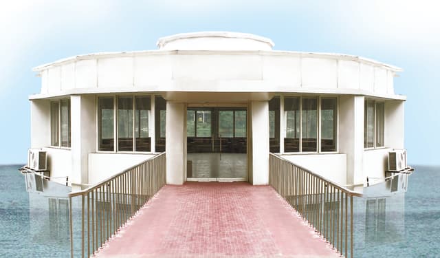Gallery Image 1